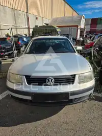 2000 Volkswagen Passat