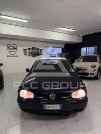 2000 Volkswagen GOLF