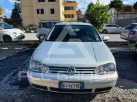 2000 Volkswagen GOLF