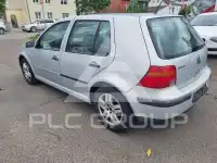 2000 Volkswagen GOLF