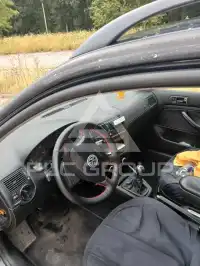 2000 Volkswagen GOLF