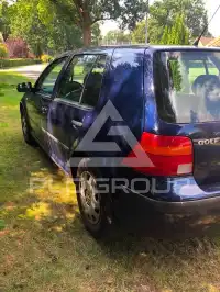 2000 Volkswagen GOLF