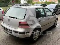 2000 Volkswagen GOLF