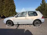 2000 Volkswagen GOLF