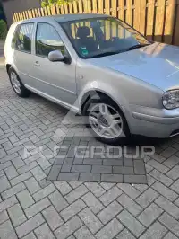 2000 Volkswagen GOLF