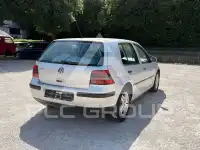 2000 Volkswagen GOLF
