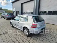 2000 Volkswagen GOLF