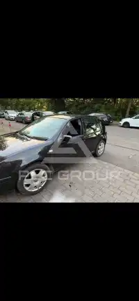 2000 Volkswagen GOLF