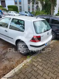 2000 Volkswagen GOLF