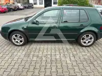 2000 Volkswagen GOLF