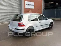 2000 Volkswagen GOLF