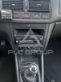 2000 Volkswagen GOLF