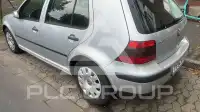 2000 Volkswagen GOLF