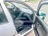 2000 Volkswagen GOLF