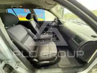 2000 Volkswagen GOLF