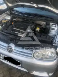 2000 Volkswagen GOLF