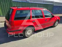 2000 Volkswagen GOLF