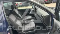 2000 Volkswagen GOLF