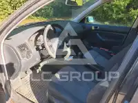 2000 Volkswagen GOLF