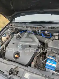 2000 Volkswagen GOLF