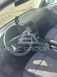 2000 Volkswagen GOLF