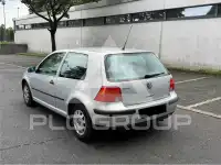 2000 Volkswagen GOLF