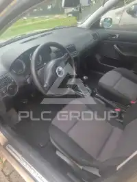 2000 Volkswagen GOLF