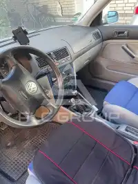 2000 Volkswagen GOLF