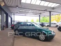 2000 Volkswagen GOLF