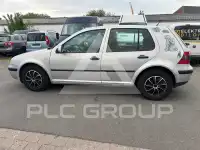 2000 Volkswagen GOLF