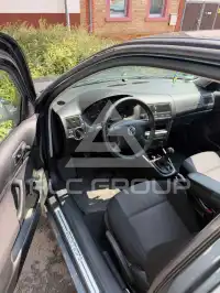 2000 Volkswagen GOLF