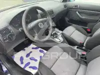 2000 Volkswagen GOLF