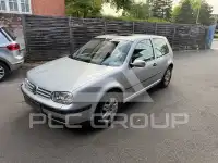 2000 Volkswagen GOLF