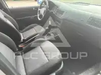 2000 Volkswagen GOLF