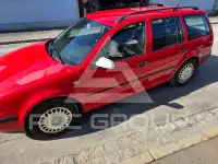 2000 Volkswagen GOLF