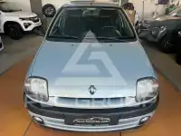 2000 Renault Clio