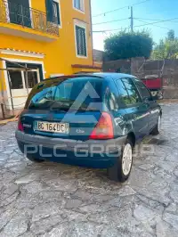2000 Renault Clio