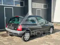 2000 Renault Clio