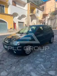 2000 Renault Clio