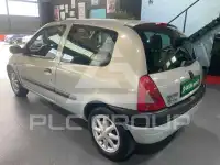 2000 Renault Clio