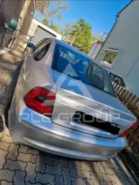 2000 Opel Vectra