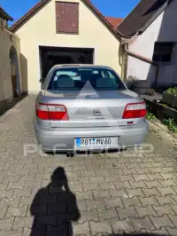 2000 Opel Omega