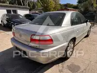 2000 Opel Omega