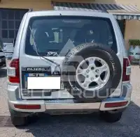 2001 Mitsubishi PAJARO