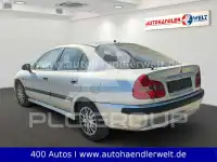 2001 Mitsubishi Carisma