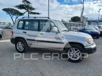 2001 Mitsubishi PAJARO