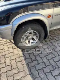 2001 Mitsubishi L200