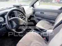 2001 Nissan Navara