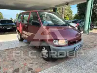 2001 Nissan Serena