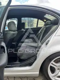 2001 BMW 325